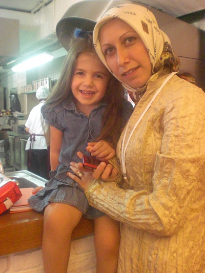 elif-annesi1